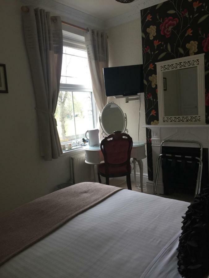The Haven Hotel Bakewell Bagian luar foto